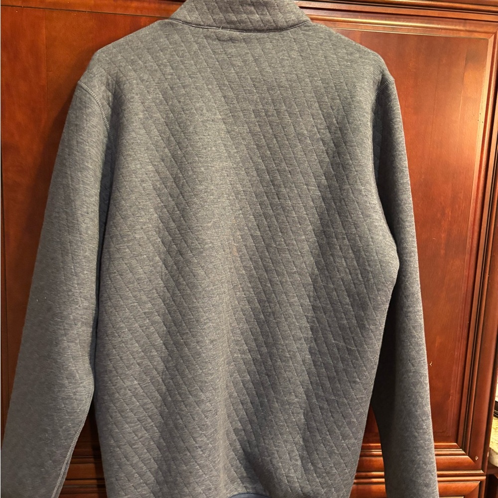 Wilkens Bros Gray Quilted Pullover with Button Collar - Picture 2 of 4